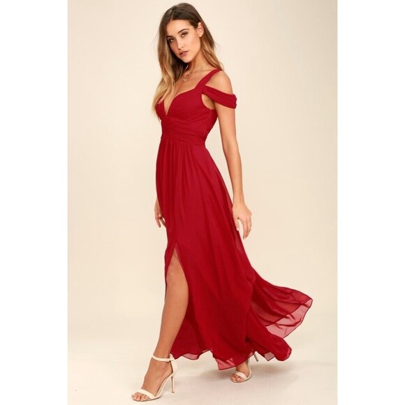 Lulus Red Off-Shoulder Sweetheart Neckline Maxi Dress Slit Front Party Romance - Picture 2 of 13